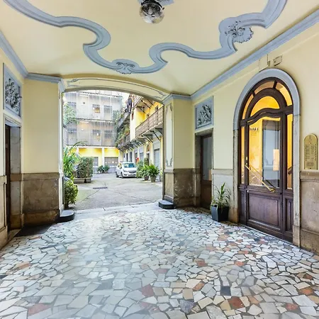 Hostdomus - G10 Turín