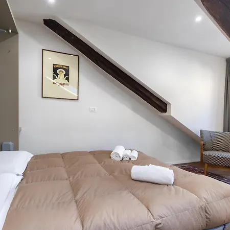 Hostdomus - G10 Apartment