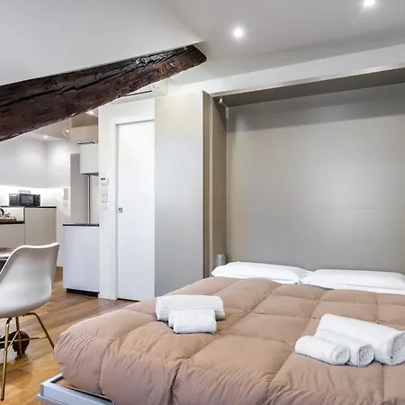 Hostdomus - G10 * Turin