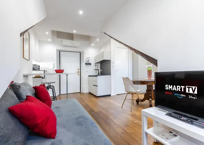 Hostdomus - G10 Daire Torino